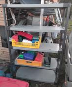 Étagère et bacs à bec, Enlèvement, Utilisé