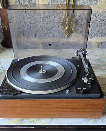 VINTAGE DUAL 1210 PLATENSPELER MET STOFKAP IN GOEDE STAAT beschikbaar voor biedingen