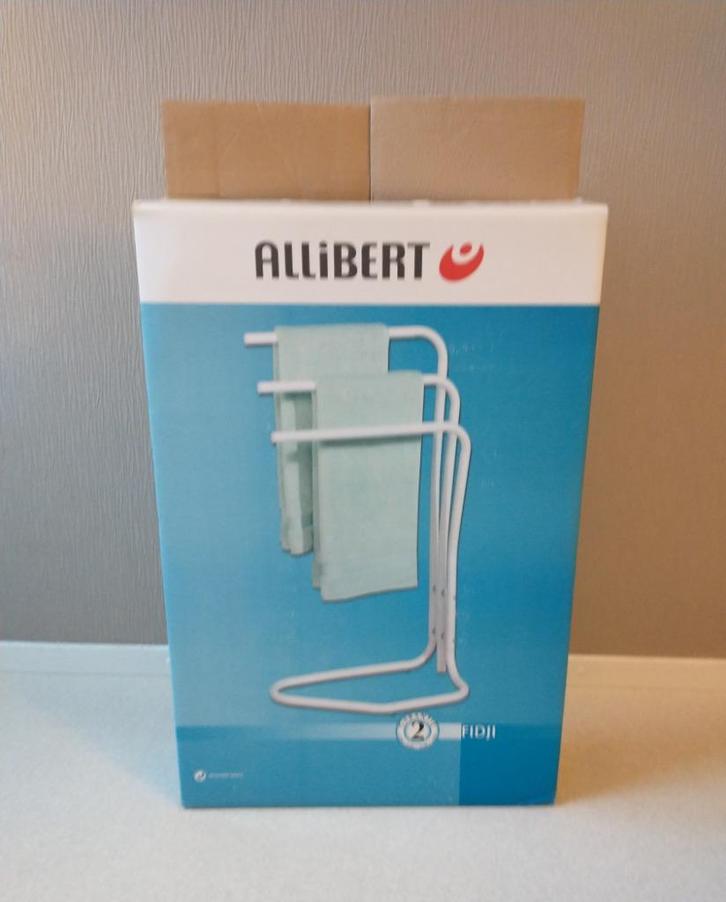 Handdoekenrek van Allibert, Huis en Inrichting, Badkamer | Badtextiel en Accessoires, Gebruikt, Handdoekenrek, Wit, Ophalen