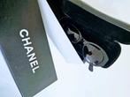 CHANEL Zonnebril ( UNISEX ), Ophalen of Verzenden, Zo goed als nieuw, Zwart, Zonnebril