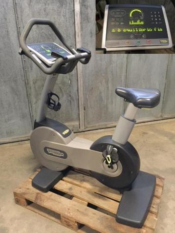TECHNOGYM hometrainer EX Lease upright bike TECHNOGYM beschikbaar voor biedingen