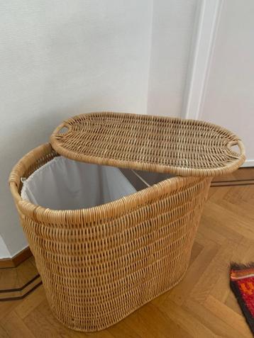 design wasmand in riet beschikbaar voor biedingen