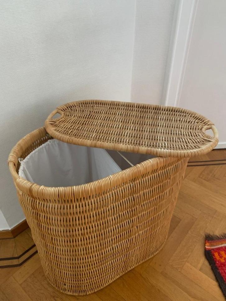 design wasmand in riet, Huis en Inrichting, Badkamer | Badkamermeubels, Zo goed als nieuw, Overige typen, Minder dan 100 cm, 50 tot 100 cm