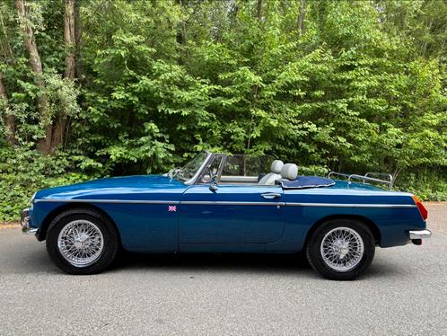 MGB 1969 / nieuwstaat, Auto's, Oldtimers, Particulier, MG, Benzine, Cabriolet, 2 deurs, Handgeschakeld, Blauw, Grijs, Leder, Achterwielaandrijving