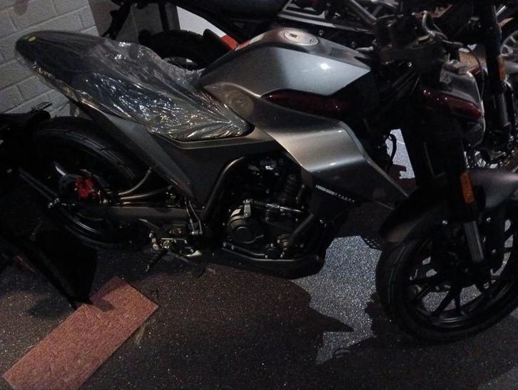 Dragon Malaguti 125, Motos, Motos | Marques Autre, Entreprise, Sport, Enlèvement