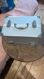 Coffret à maquillage, Bijoux, Sacs & Beauté, Neuf, Maquillage, Tout le visage, Enlèvement