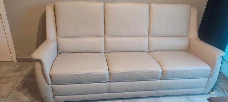 Lederen salon met paspoort zo goed als nieuw, Huis en Inrichting, Zetels | Zetels, Ophalen