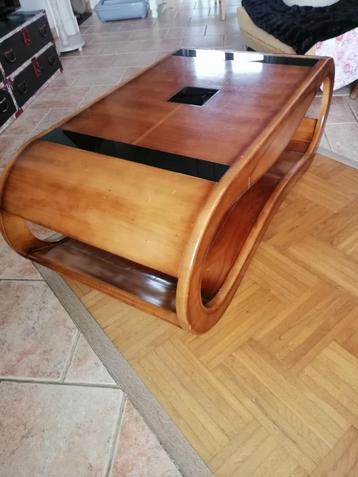 table de salon en bois et verre design année 70 beschikbaar voor biedingen