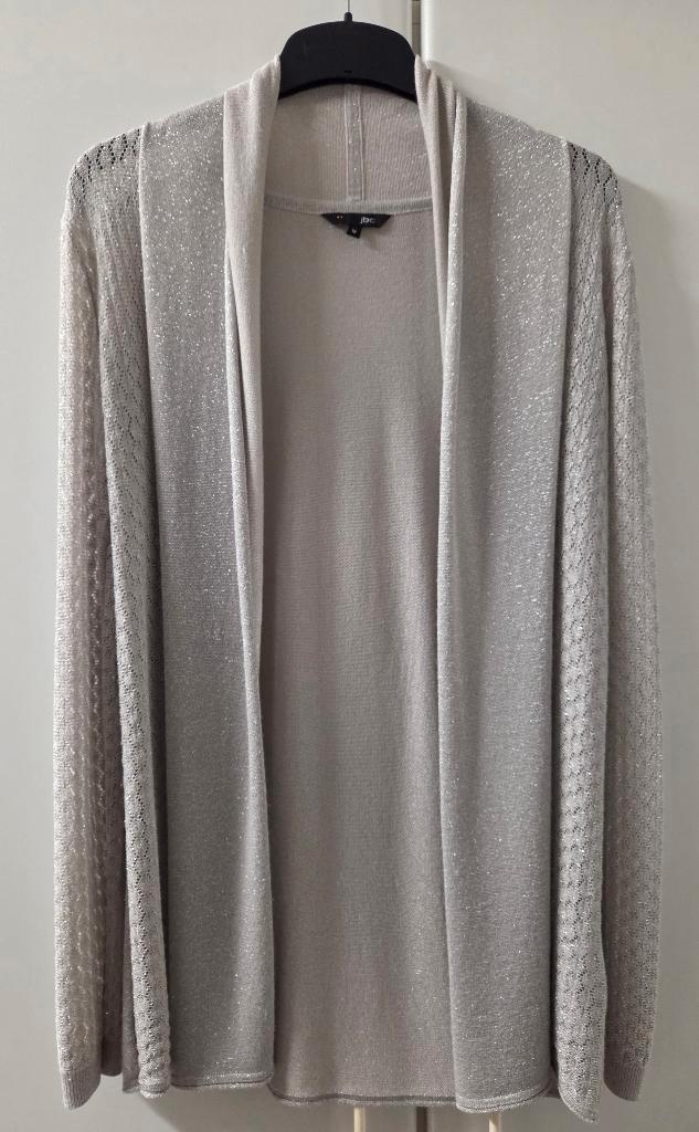 Zilvergrijze halflange gebreide vest met glansdraad, M, Vêtements | Femmes, Pulls & Gilets, Comme neuf, Enlèvement ou Envoi