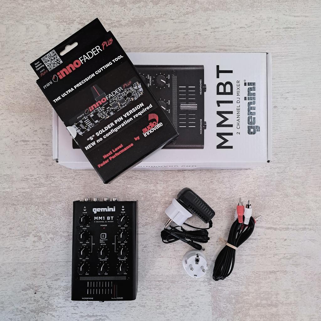 Gemini MM1BT 2-Channel DJ Mixer met InnoFader Plus - NIEUW, Muziek en Instrumenten, Mengpanelen, Nieuw, Minder dan 5 kanalen, Microfooningang