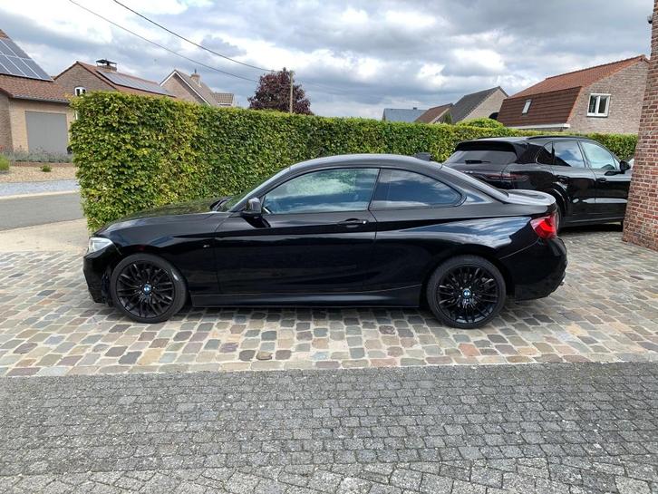 BMW 228i Coupe Mpack, Auto's, BMW, Particulier, Te koop, 2 Reeks, Achteruitrijcamera, Airconditioning, Bluetooth, Lichtsensor