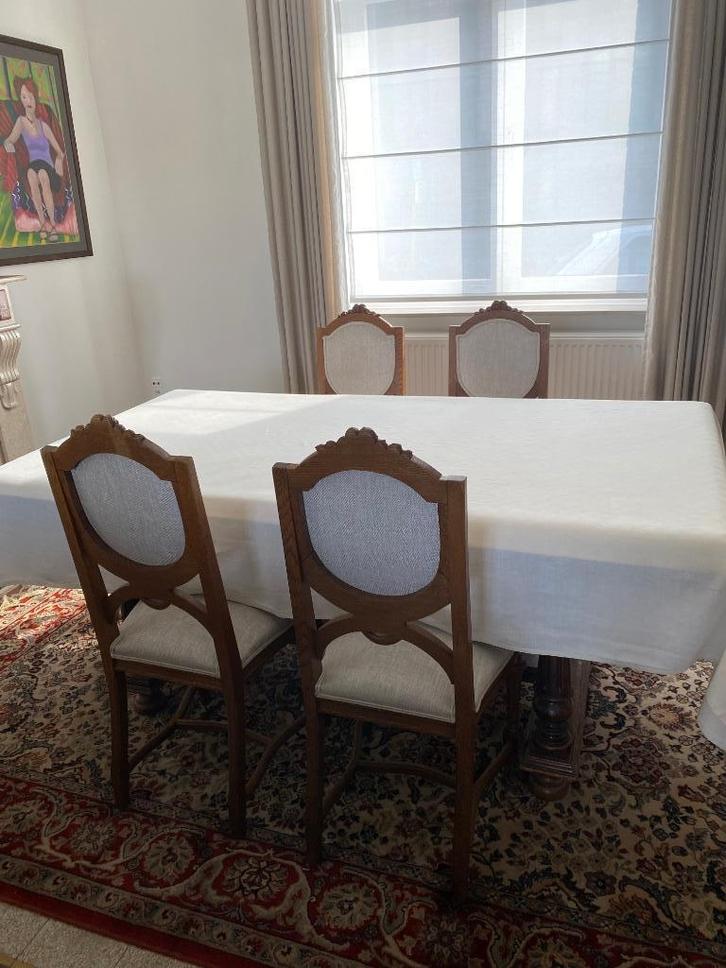 Massief eiken stoelen - Klassiek Frans & tijdloos design, Huis en Inrichting, Stoelen, Zo goed als nieuw, Vier, Hout, Stof, Overige kleuren