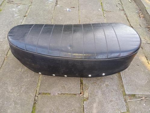NIEUW: Zadel voor replica Dax (Skyteam, Jincheng, Lifan,...), Fietsen en Brommers, Brommeronderdelen | Algemeen, Nieuw, Zadel