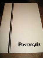 1 album en heel veel losse postzegels    koopje, Postzegels en Munten, Ophalen of Verzenden