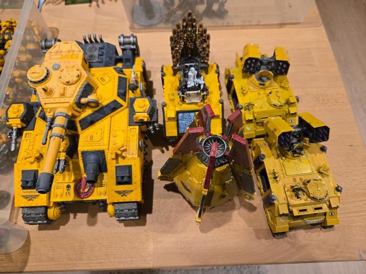 SM Imperial Fist délotable  - WH 40K - 57 fig + 10 véh, Hobby & Loisirs créatifs, Wargaming, Utilisé, Warhammer 40000, Peint, Enlèvement