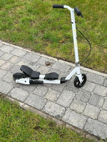 Skyscooter -step beschikbaar voor biedingen