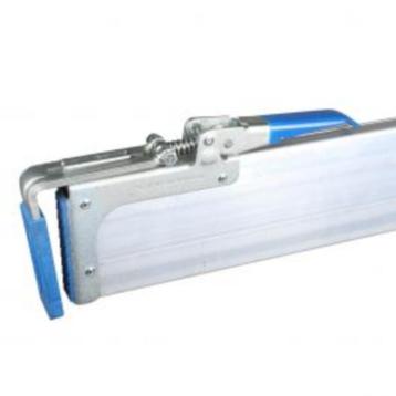 Spanlat/Spanplank beschikbaar voor biedingen