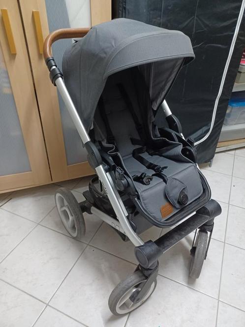 Poussette Mutsy Nio avec accessoires, Enfants & Bébés, Buggys, Utilisé, Autres marques, Protection de pluie, Dossier réglable