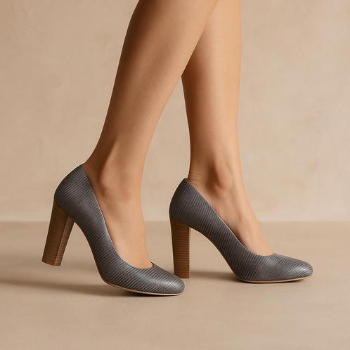 Exclusieve leren pumps van VIA VAI – maat 38, Kleding | Dames, Schoenen, Zo goed als nieuw, Pumps, Overige kleuren, Ophalen of Verzenden