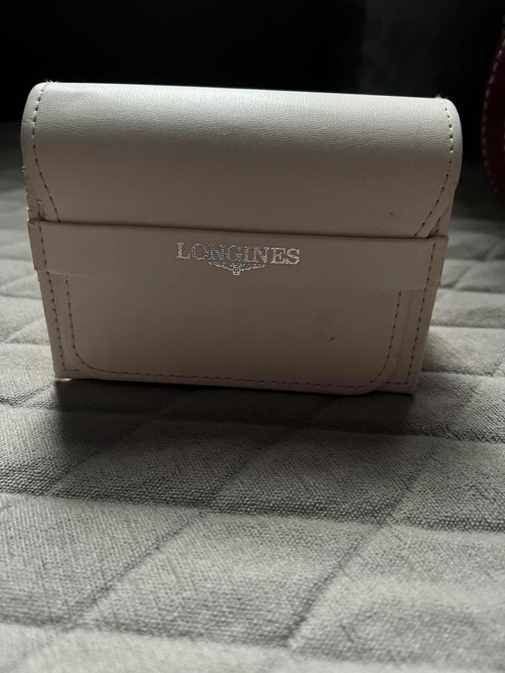 Véritable étui de luxe de voyage pour montre Longines, Handtassen en Accessoires, Horloges | Dames, Zo goed als nieuw, Guess, Leer
