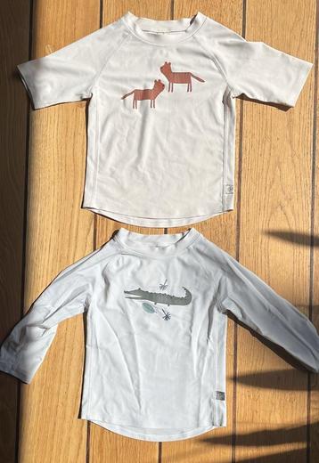 2 UV-T-shirts Lässig en 2 zonnehoedjes Strass en Coq en Pâte beschikbaar voor biedingen