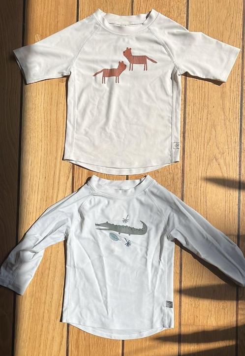 2 UV-T-shirts Lässig en 2 zonnehoedjes Strass en Coq en Pâte, Kinderen en Baby's, Babykleding | Baby-zwemkleding, Gebruikt, Zwem-accessoire