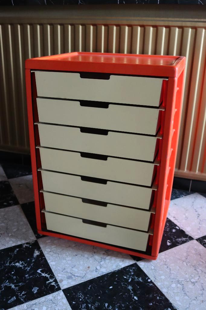 Retro oranje ladenkast, Maison & Meubles, Armoires | Commodes, Utilisé, Moins de 100 cm, 50 à 100 cm, 5 tiroirs ou plus, Enlèvement