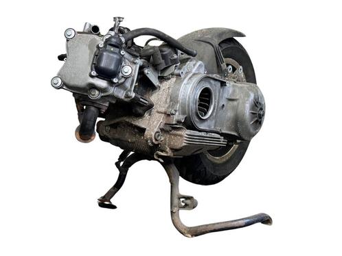 MOTORBLOK Piaggio GTS 300 2018- (GTS300 Super HPE-TECH), Auto-onderdelen, Motor en Toebehoren, Overige automerken, Gebruikt