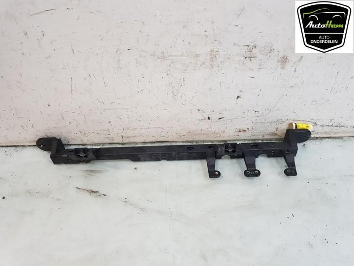 RADIATEURBALK Tesla Model X (|105416400D|105416400E|), Auto-onderdelen, Ophanging en Onderstel, Overige automerken, Gebruikt