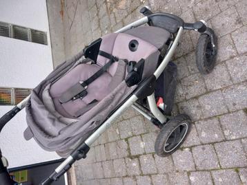 Buggy maxi cosi drie in één.  Mura plus beschikbaar voor biedingen