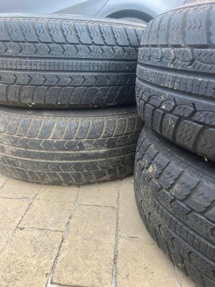 Winterbanden R15 195 65, Auto-onderdelen, Banden en Velgen, Winterbanden, Ophalen