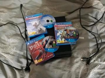 Ps4 met spelletjes en kabels GEEN controller, Enlèvement, Comme neuf