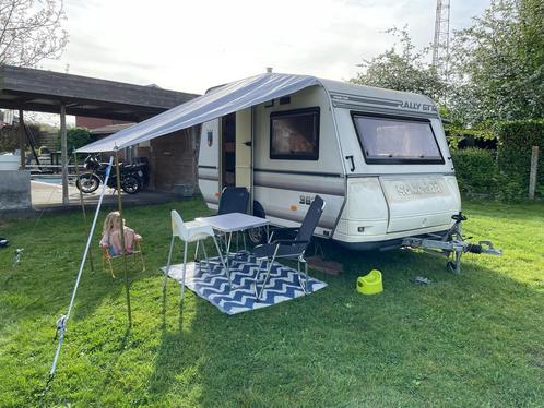 Mooie Caravan met stapelbedje B rijbewijs, Caravanes & Camping, Caravanes, Particulier, jusqu'à 3, Home-car, Lit superposé transversal