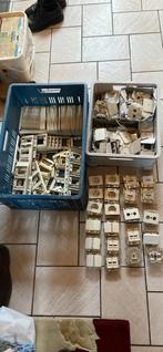 Matériels électrique Niko Pr20, Doe-het-zelf en Bouw, Elektriciteit en Kabels, Ophalen, Gebruikt, Stekker