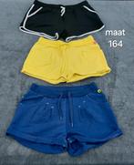 3 shortjes + topje maat 164, Broek, Gebruikt, Meisje, Ophalen of Verzenden