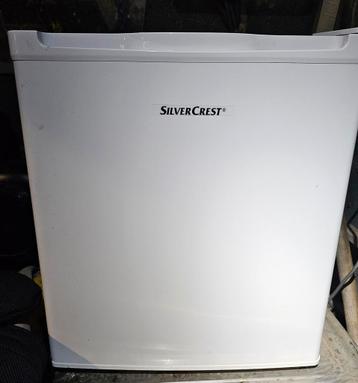 Diepvries 33l, 1,5 jaar oud, als nieuw,  levering mogelijk  beschikbaar voor biedingen