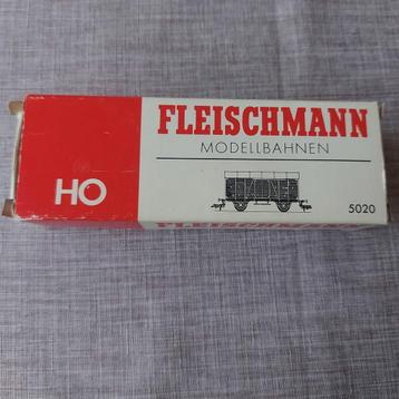 Fleischmann 5020 gesloten goederenwagen  schaal HO  beschikbaar voor biedingen