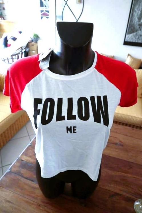 T-shirt (wit, rood & zwart) met de slogan: ‘follow me’, Kleding | Dames, T-shirts, Nieuw, Maat 38/40 (M), Wit, Korte mouw, Ophalen of Verzenden