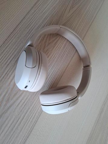 Sony WH-CH520 Draadloze Bluetooth-headset beschikbaar voor biedingen