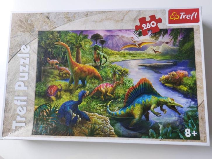 Puzzel Trefl - Dinosaurusen - 260 stukken, Kinderen en Baby's, Speelgoed | Kinderpuzzels, Zo goed als nieuw, 6 jaar of ouder, Meer dan 50 stukjes
