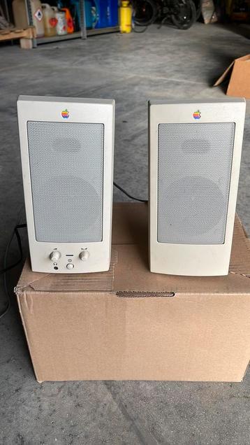 Vintage-luidsprekers van Apple beschikbaar voor biedingen