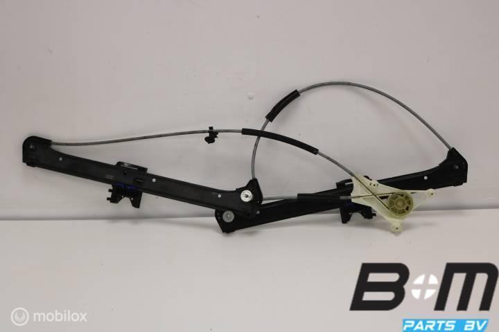 Raammecheniek links Audi A3 8V 3drs 8V3837461A, Auto-onderdelen, Ruiten en Toebehoren, Gebruikt