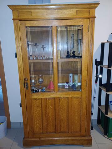 Antieke eiken kast., Ophalen, Zo goed als nieuw, Glas