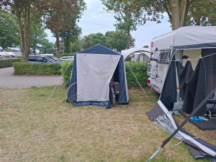 Tent, Caravans en Kamperen, Tenten, Zo goed als nieuw, Ophalen