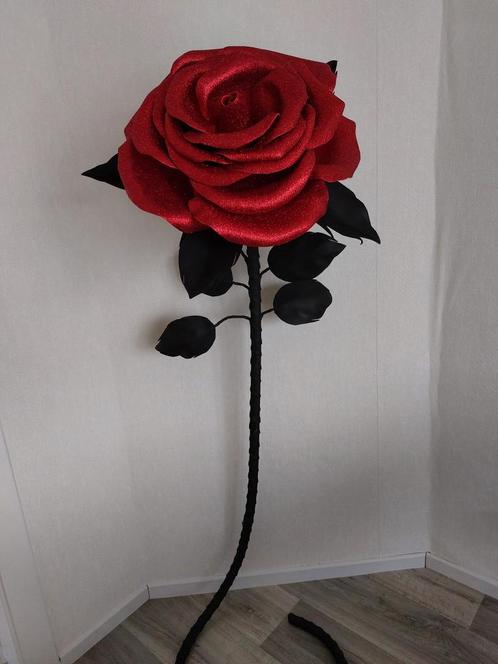 Bientôt la fête des mères, Idée cadeau fleurs mousse 1m5, Hobby & Loisirs créatifs, Bricolage, Neuf, Bricolage, Enlèvement ou Envoi