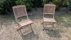 Twee gebruikte teak stoelen met zit- en rugkussen., Tuin en Terras, Ophalen, Zo goed als nieuw