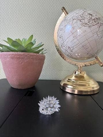 Swarovski kristallen egel – zonder doos beschikbaar voor biedingen