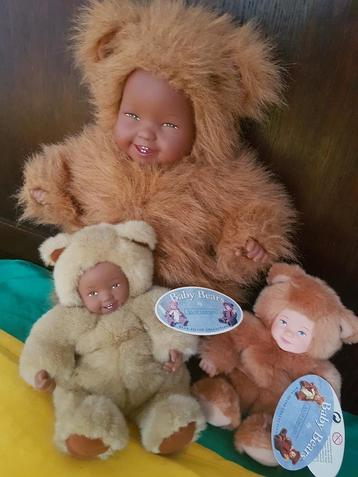 Anne Geddes beren beschikbaar voor biedingen