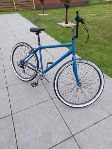 Nieuwe fiets 28inch  beschikbaar voor biedingen