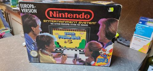 Nintendo NES in een doos, Games en Spelcomputers, Spelcomputers | Nintendo NES, Gebruikt, Ophalen of Verzenden